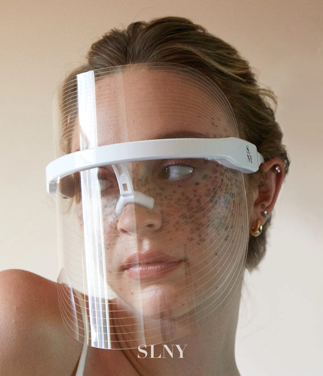 Solaris Laboratories NY How To Glow 4 Color LED Light Therapy Mask - Image 6