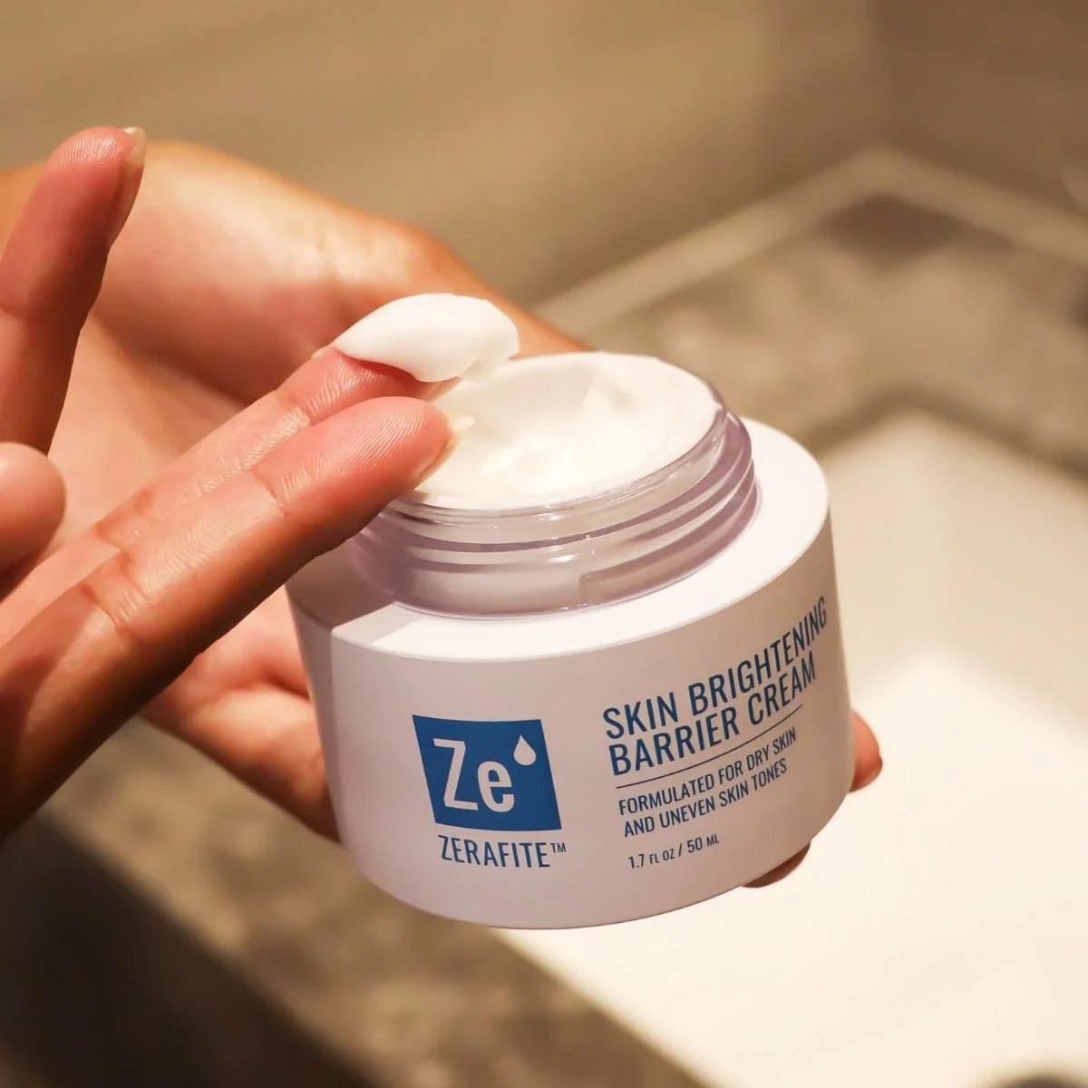 Zerafite Skin Brightening Barrier Cream - Image 4